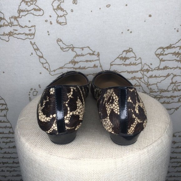 Talbots Size 6.5 Wide Calf Hair Lace Print Leather Pointed Toe Flats - Picture 10 of 13